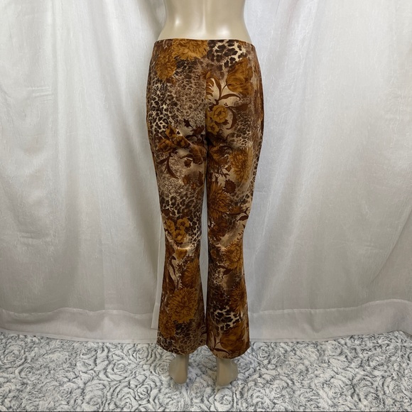 🍂 ✨HOST PICK✨ VTG Velvet Classiques Entier Pants Boot Cut Brown Floral Leopard - Picture 12 of 16